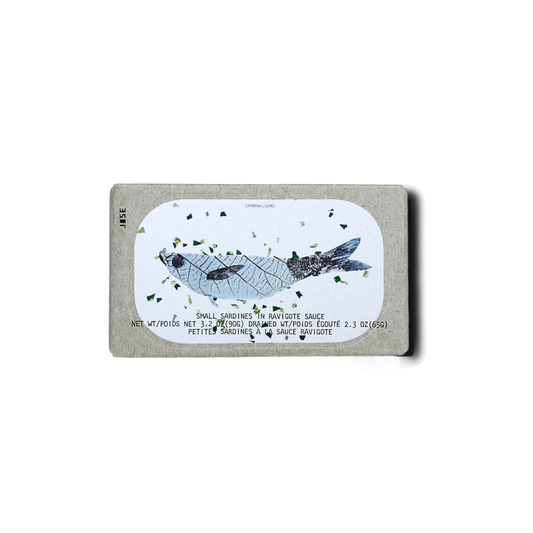 José Gourmet sardines in ravigote sauce, tin front view